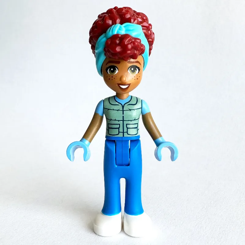 Gabriela Silva - Sand Green Scrubs