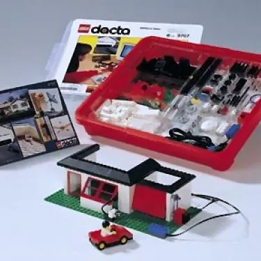 Intelligent House Building Set