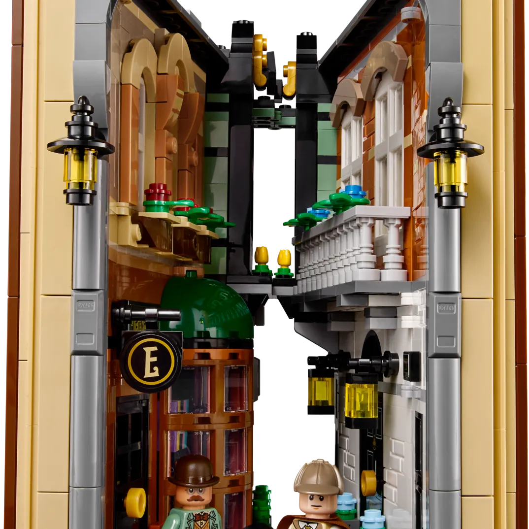 Sherlock Holmes: Book Nook