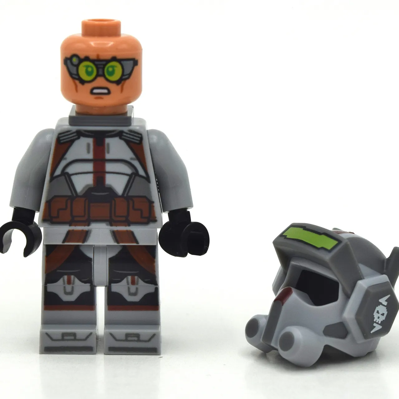 Tech with Neck Bracket