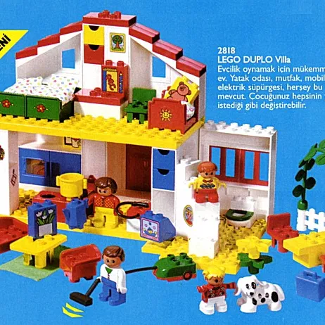 Me and My House (Villa)