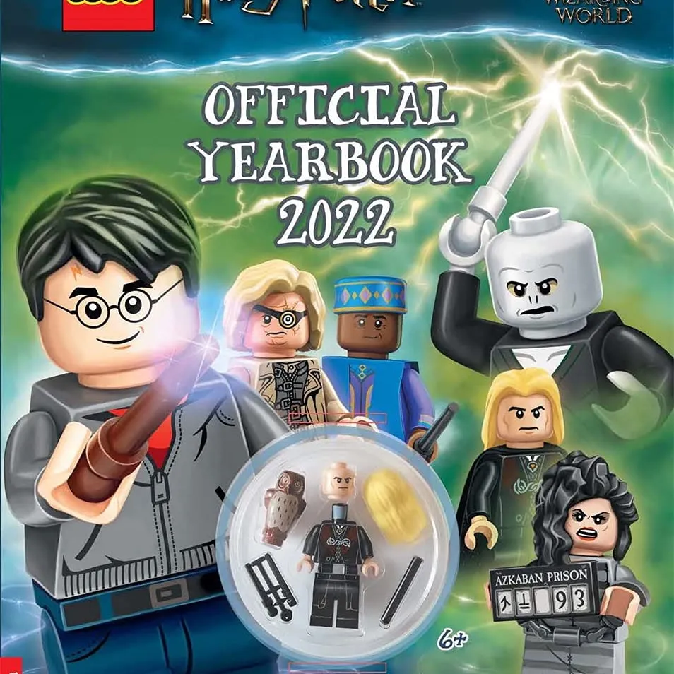 Harry Potter: Official Yearbook 2022