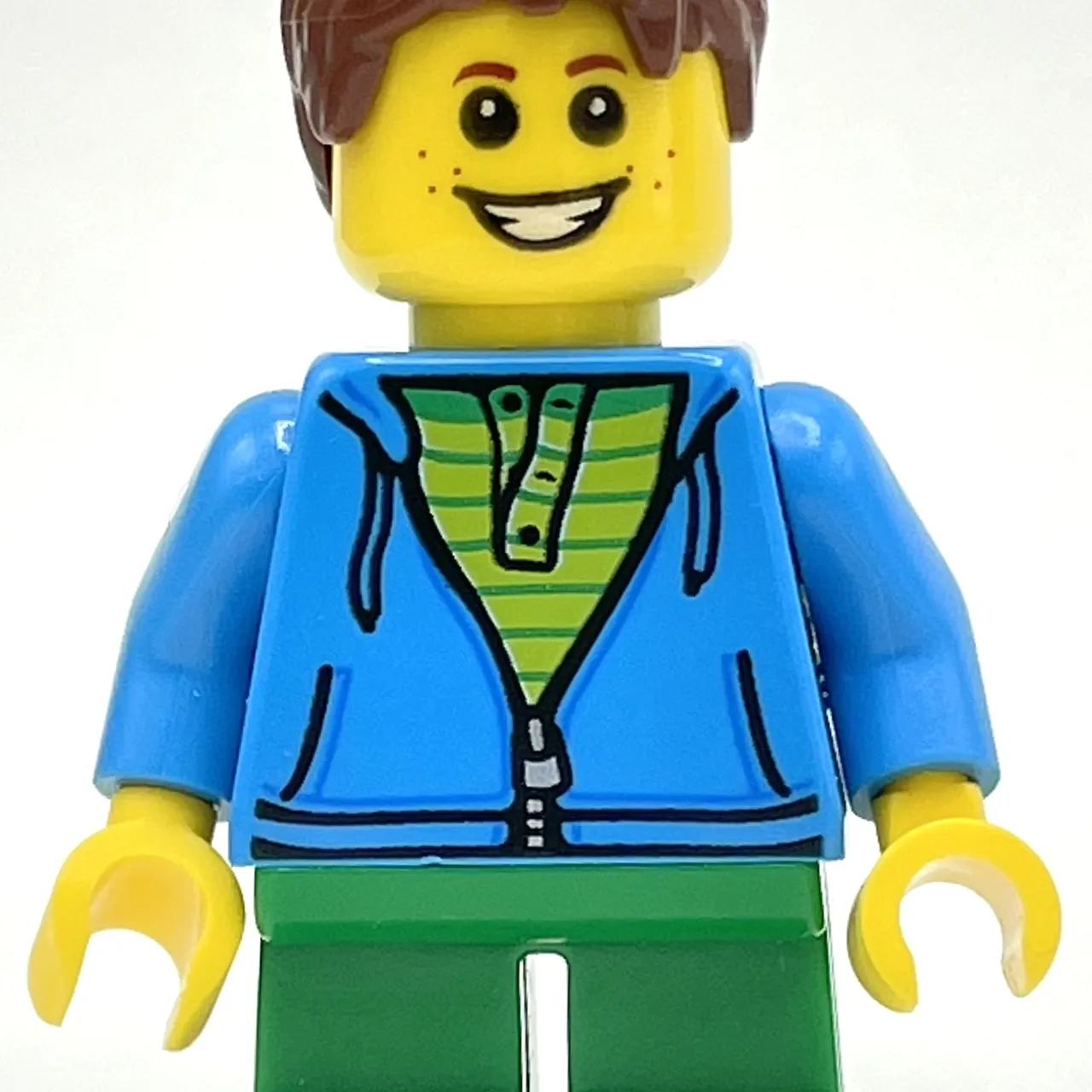 Kid, Dark Azure Torso, Green Legs, Reddish Brown Hair