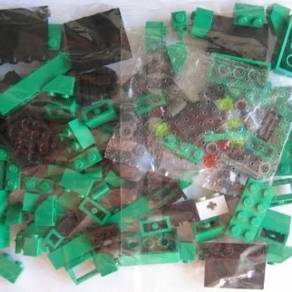 Locomotive Green Bricks