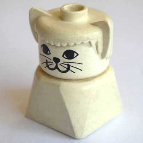 Duplo 2 x 2 x 2 Figure Brick Early, Cat, White Head, White Hair with Ears, Cat Face Print