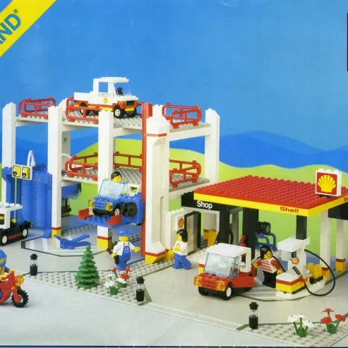 Metro Park & Service Tower