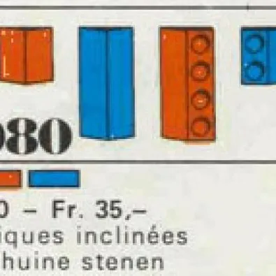 23 sloping bricks, including roof peak bricks, Red