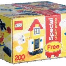 Large Make and Create Bucket with Special LEGO Bonus Bricks (Bonus box and its contents only)