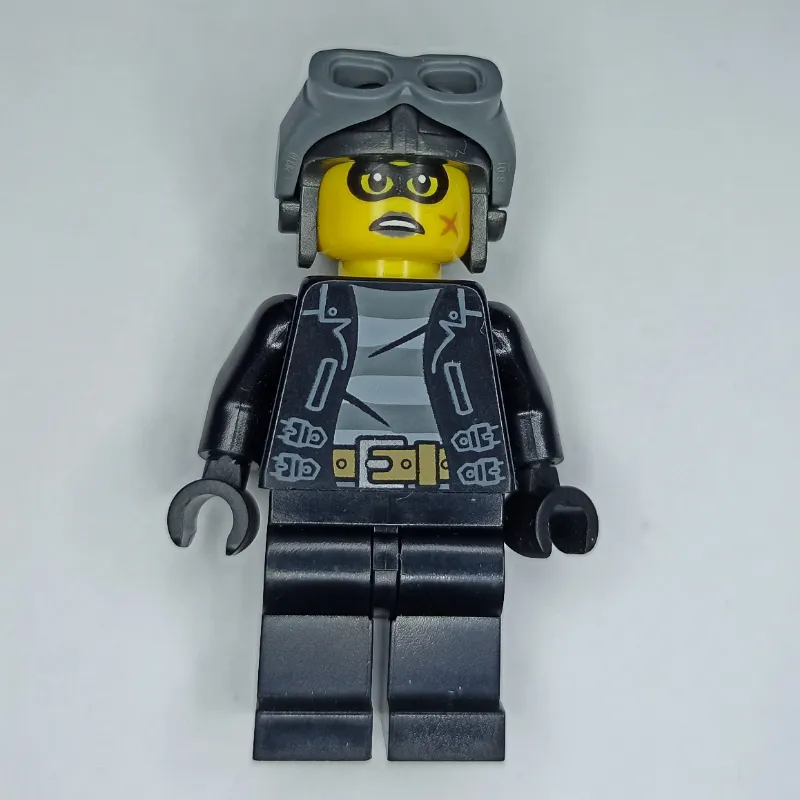 Clara the Criminal with Goggles