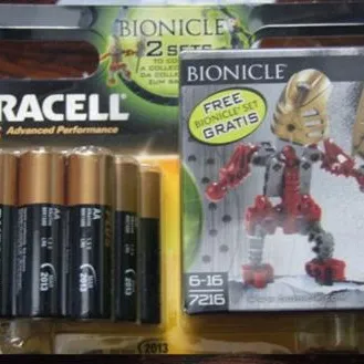 Gold Good Guy - looking Right (Duracell 12 pack AA) {Turaga Lhikan}