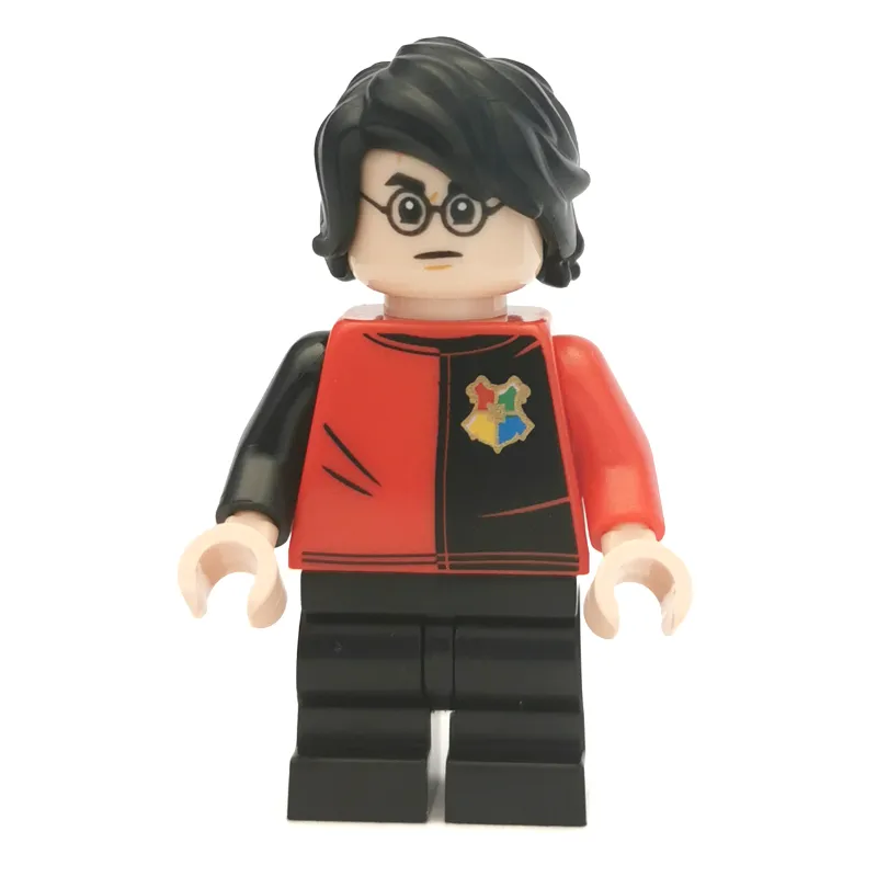 Harry Potter, Tournament Uniform Red and Black with Hogwarts Crest, Medium Legs