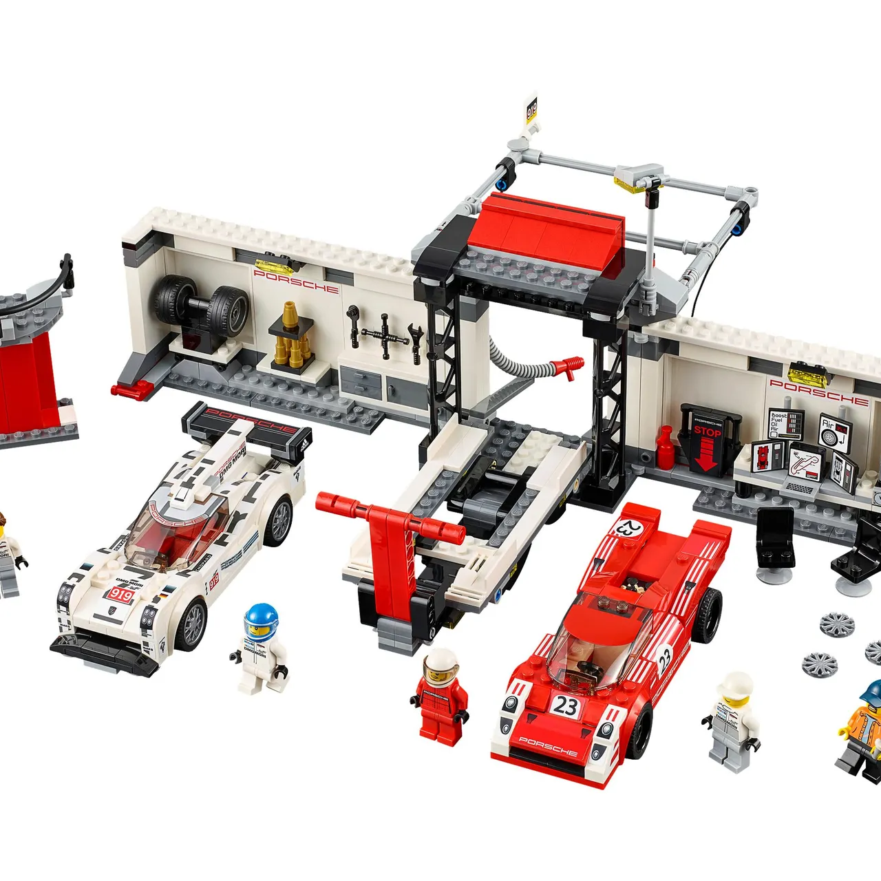 Porsche 919 Hybrid and 917K Pit Lane