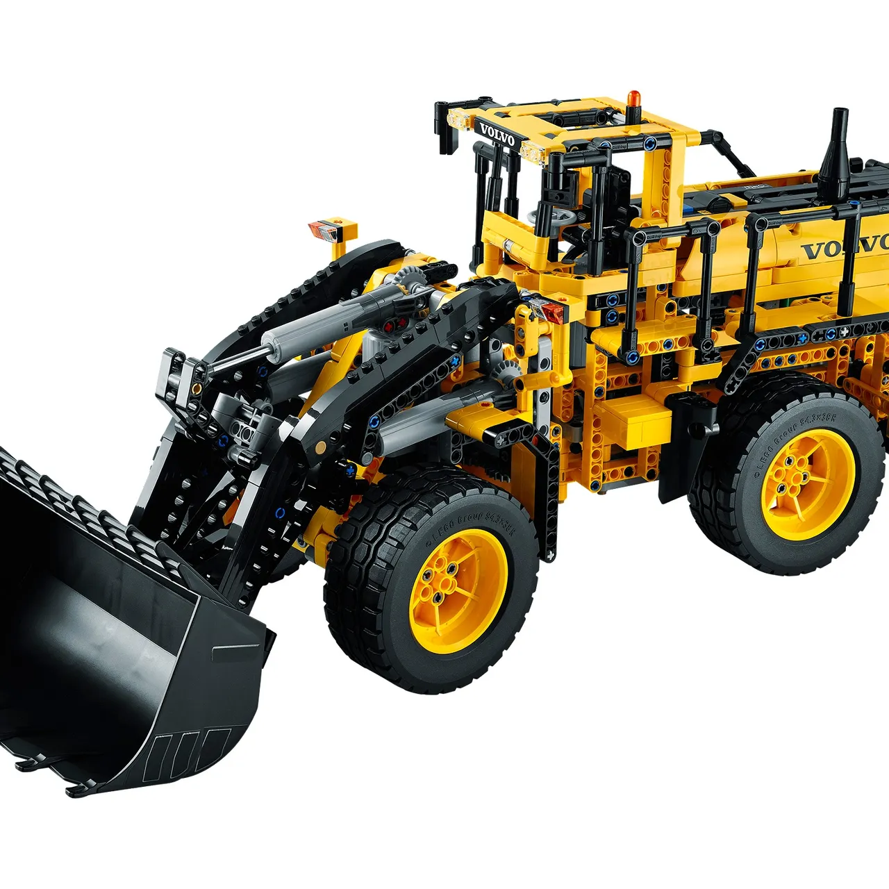 Remote-Controlled Volvo L350F Wheel Loader