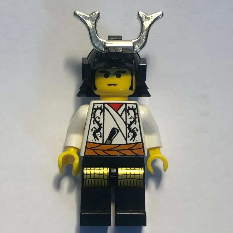 Shogun, Helmet with Horn, White Robe