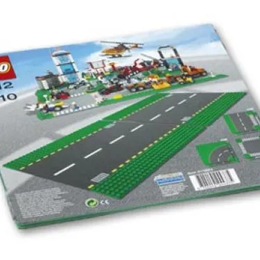 Straight Road Plates