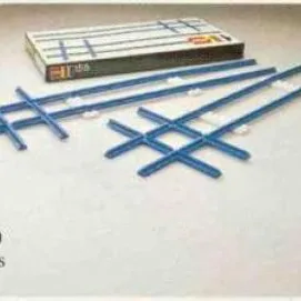 2 Cross Rails, 8 Straight Tracks, 4 Base Plates