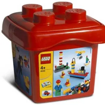 Fun with Bricks (including Minifigures)