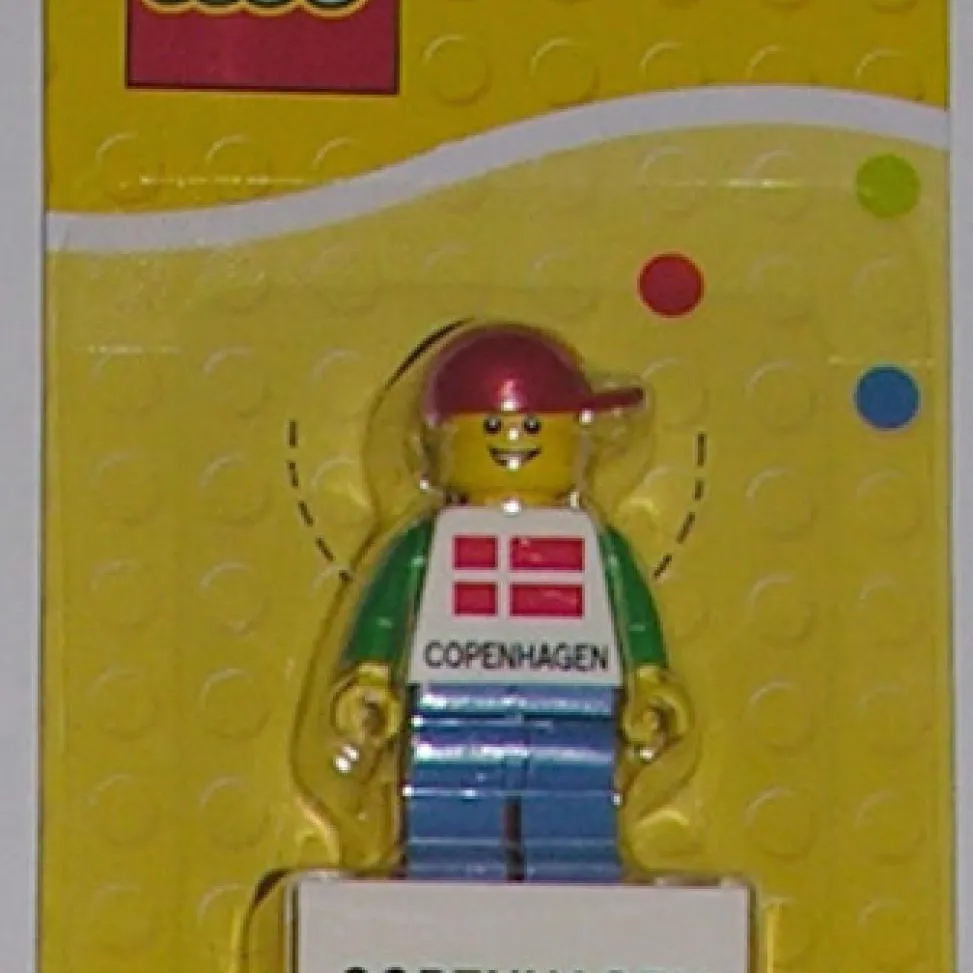 Copenhagen LEGO Store Magnet [Male]