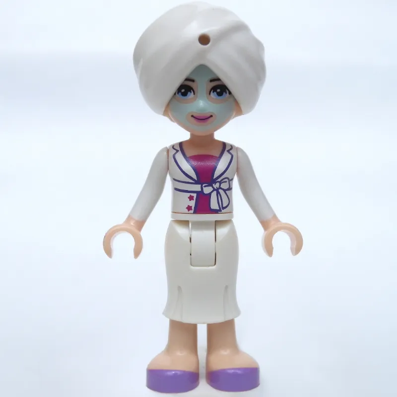 Sophie - Face Mask, White Robe