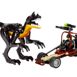 Urban Avenger vs. Raptor