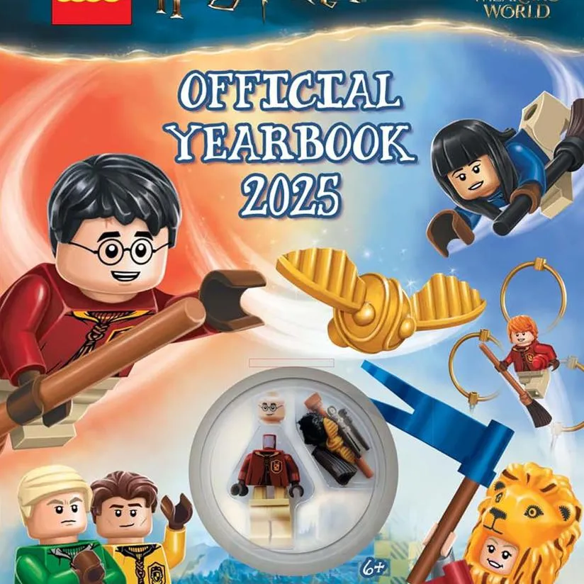 Harry Potter: Official Yearbook 2025