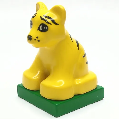 Duplo Animal Tiger Cub on Green Base