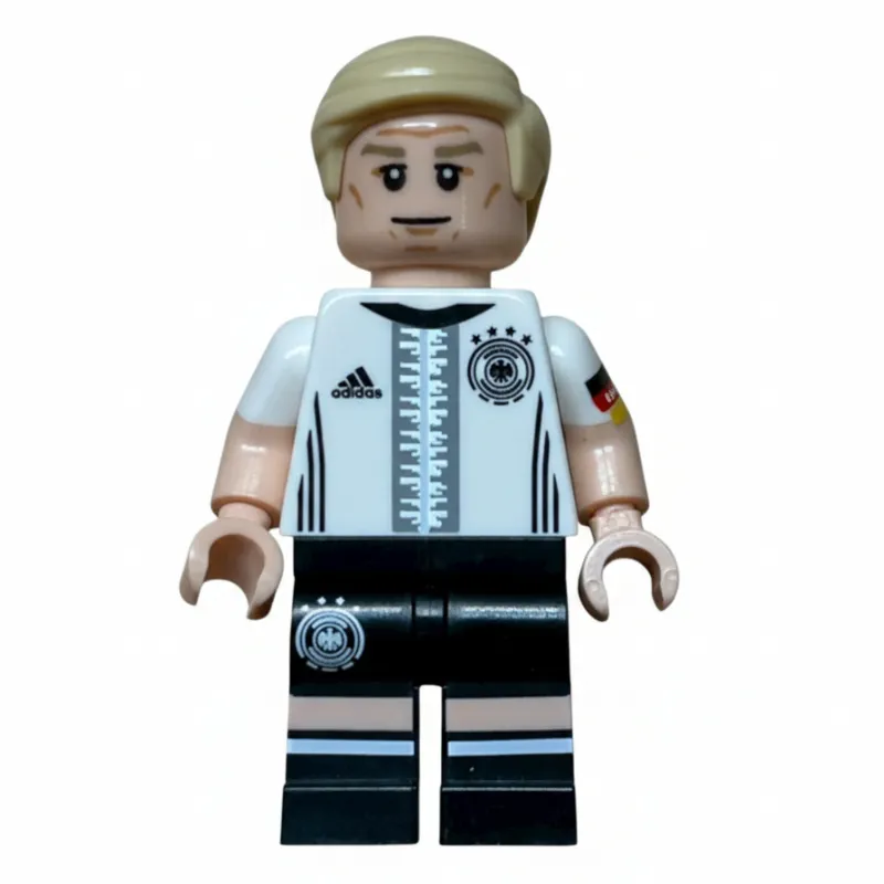 Bastian Schweinsteiger (CMF)