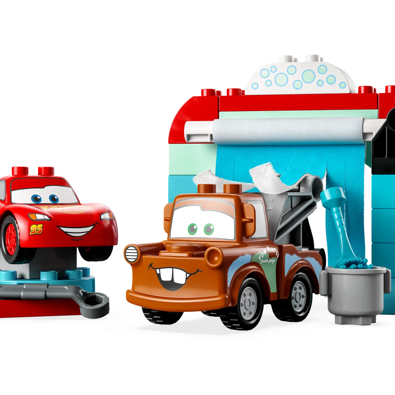 Lightning McQueen & Mater's Car Wash Fun