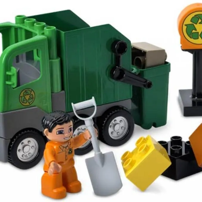 Garbage Truck
