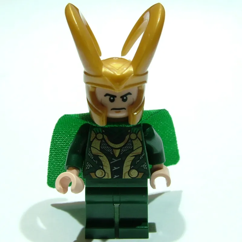 Loki, Dark Green Outfit