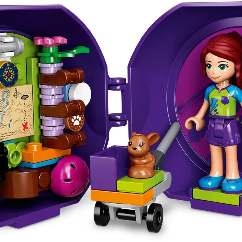 Mia's Exploration Pod