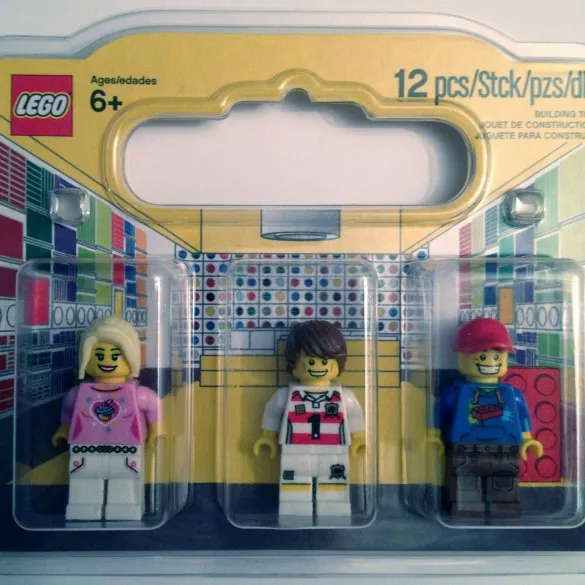 LEGO Store Grand Opening Exclusive Set, Essen