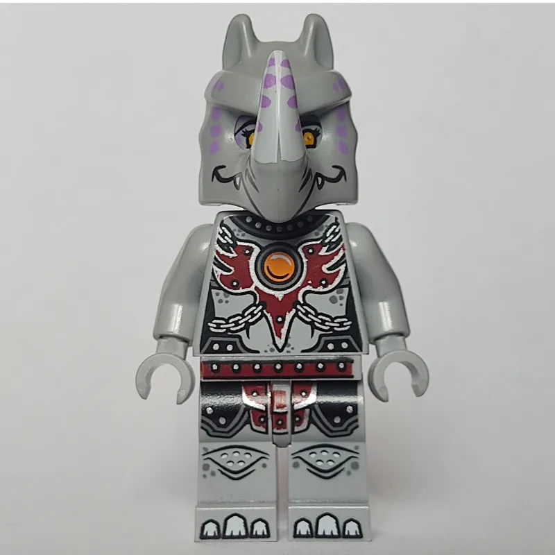 Rinona in Fire Chi Outfit