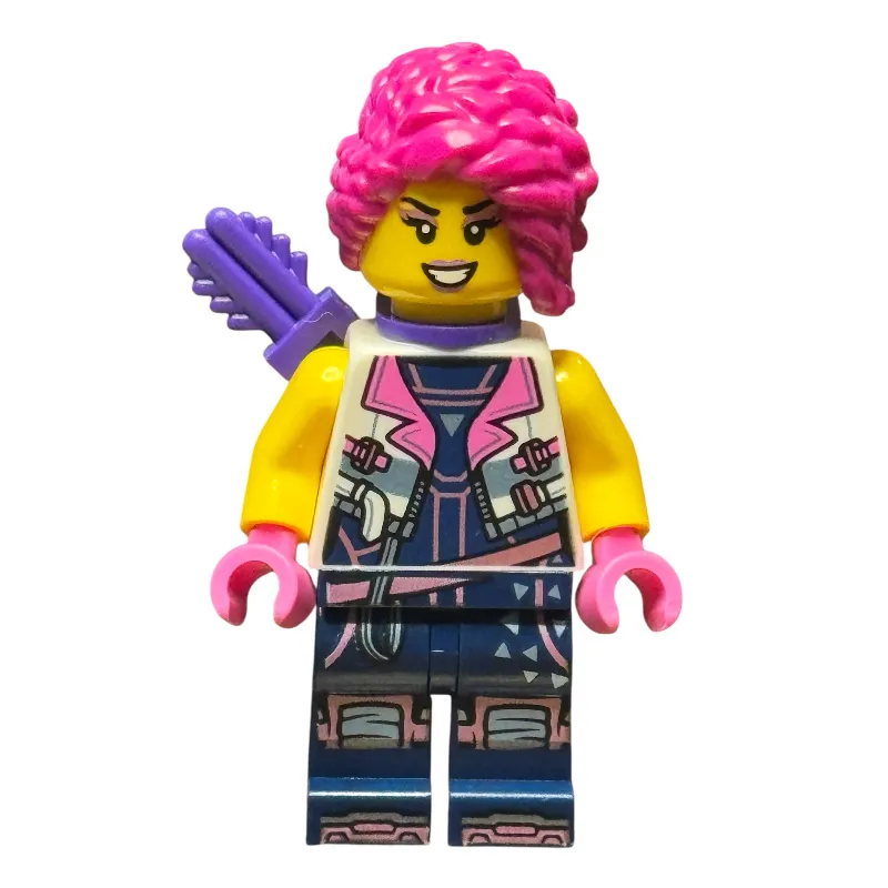 Zoey, White Shirt, Dark Purple Quiver