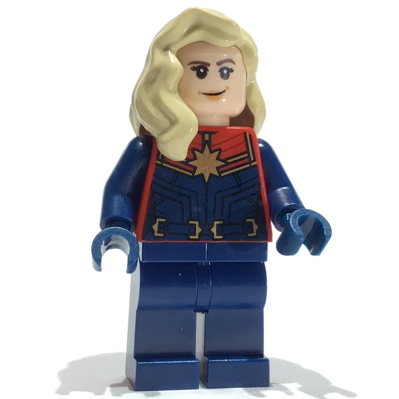 Captain Marvel, Mid-length Tan Hair