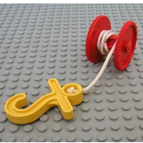 Duplo Winch Drum, Yellow Hook Short with Cross Bar, String