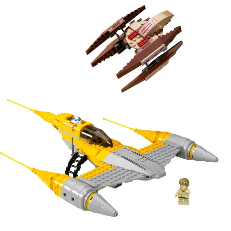 Naboo N-1 Starfighter and Vulture Droid