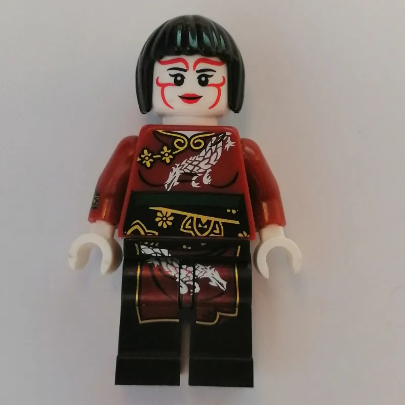 Nya in Kabuki Outfit