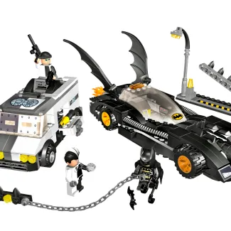 The Batmobile: Two-Face's Escape