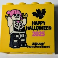 Brick 2 x 4 x 3 wtih 'Legoland Deutschland Resort HAPPY HALLOWEEN 2025' Print