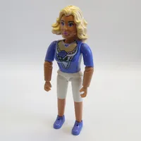 Belville Figure Articulated Elbows, Female, Light Yellow Hair, White Shorts, Purple Shirt with Rose Print