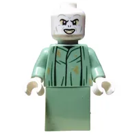 Voldemort, Dirty Sand Green Robe