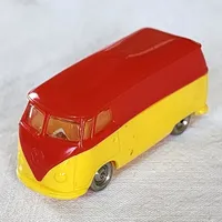 HO Scale VW Van - Yellow Base