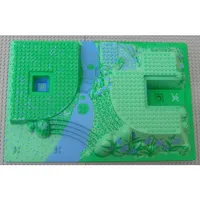 Baseplate Raised 32 x 48 x 6 with Front and Back Steps and Medium Blue and Green Garden Print