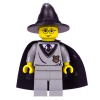 Harry Potter, Yellow Skin, Hogwarts Sweater with Crest, Black Hat, Cape with Stars