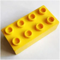 Minitalia Brick 2 x 4 with Bottom Tubes