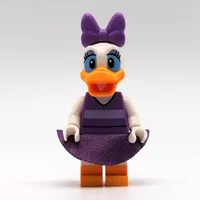 Daisy Duck, Cloth Skirt