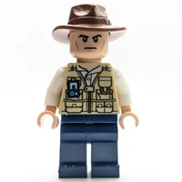 Vet with Fedora Hat, Stern