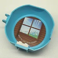 Pod, Round, Half, Back with 1 x 2 Plate White with Ski Hut Window Sticker