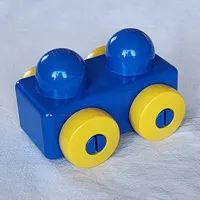 Primo Vehicle Wagon without Tow Hitches